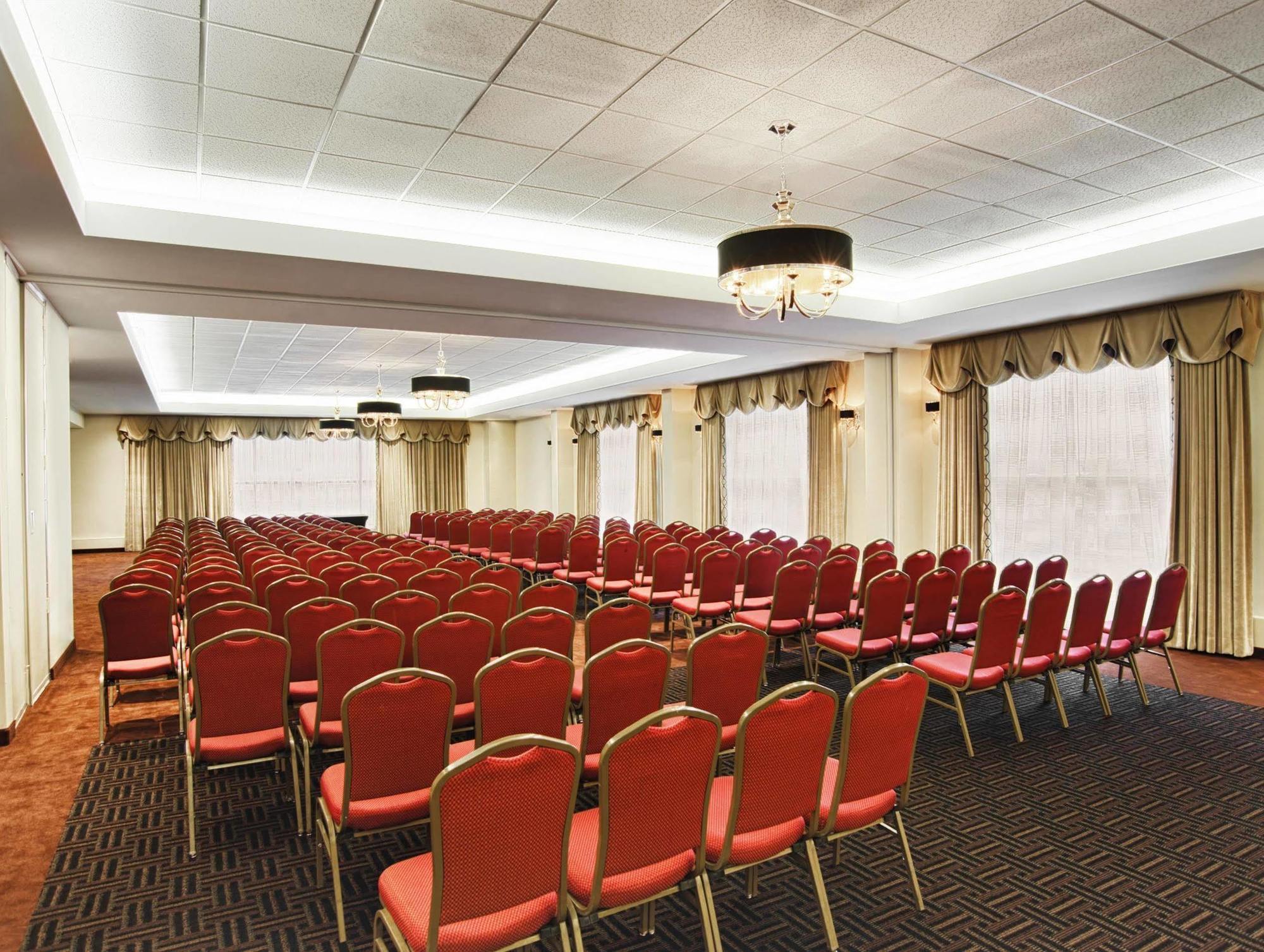 Four Points By Sheraton Лондон Екстериор снимка